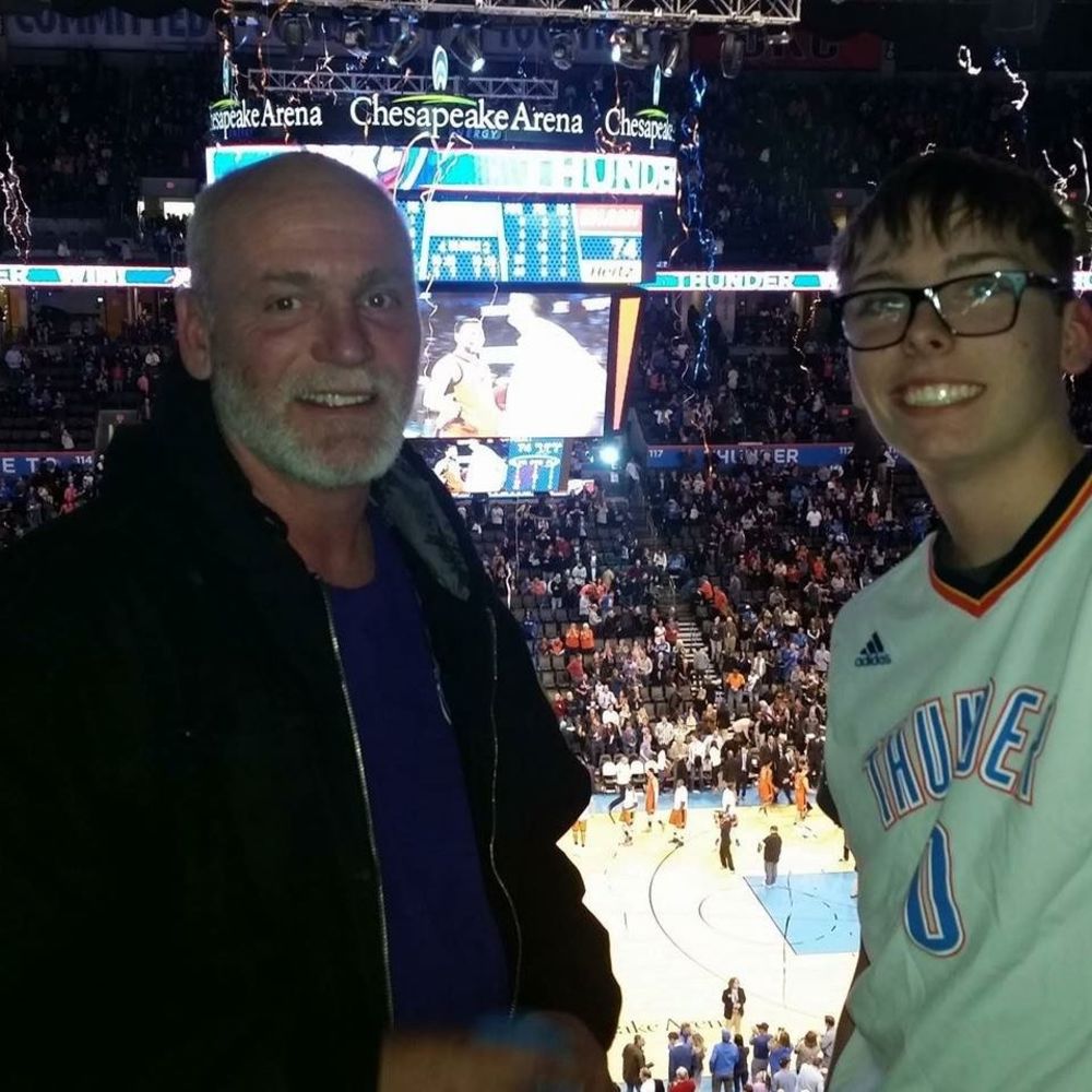 Meet your Posher, Logan